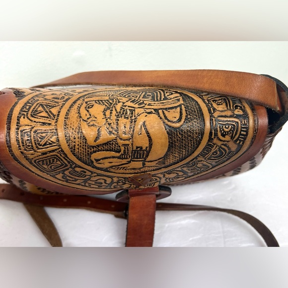 Vintage Tooled Leather Mexico Flap Shoulder Crossbody Bag - Picture 4 of 16
